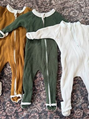 3 Goumi Baby Waffle Footed One-Piece Zipper Pajama - Green, White, Mustard